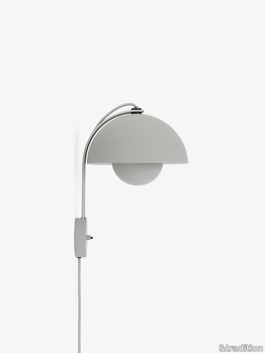 Flowerpot_VP8_Light_Grey_side_cable.jpg