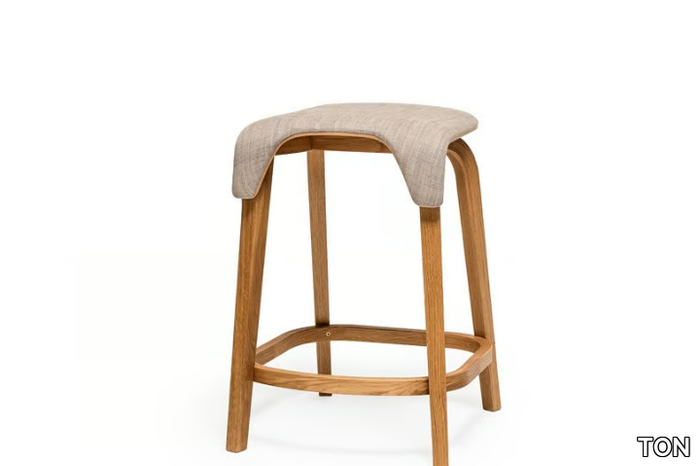 LEAF - Low stool with footrest _ TON