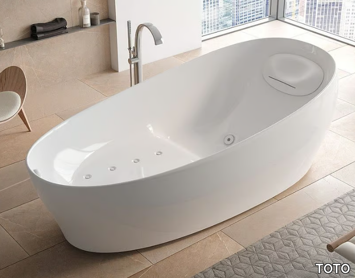 FLOATING - Hydromassage freestanding oval bathtub _ TOTO