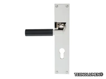 WALTER GROPIUS SW - Door handle on back plate with lock _ TECNOLUMEN®