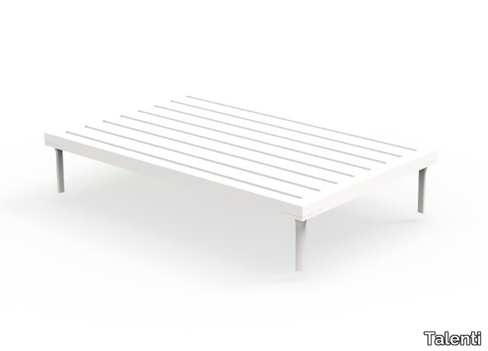 CLEOSOFT-ALU - Low aluminium garden side table _ Talenti