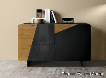 UN436-V2 - Wood and glass sideboard with doors _ Tarocco Vaccari Group