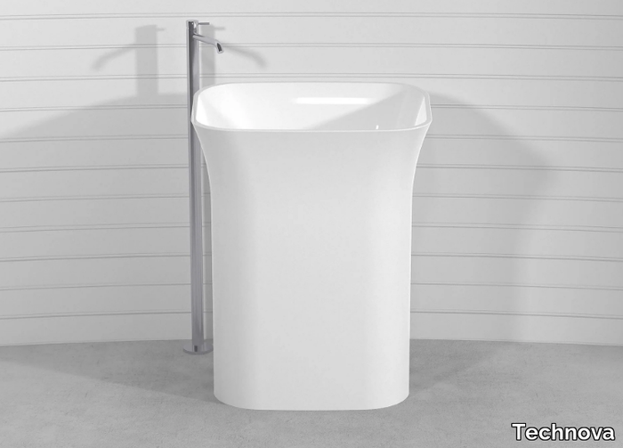 BLUMA LATBA - Freestanding Pietraluce® washbasin _ Technova