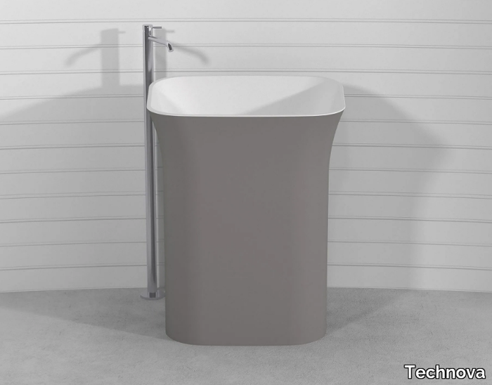 BLUMA-Freestanding-washbasin-Technova-50226-reld7000fc0.jpg