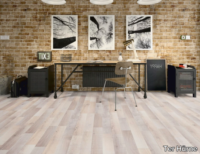 F10 OAK PLANE-MARKED GREY WHITE - Laminate flooring with wood effect _ Ter Hürne