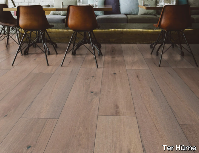 G05 OAK WHISKY LOUNGE - Laminate flooring with wood effect _ Ter Hürne