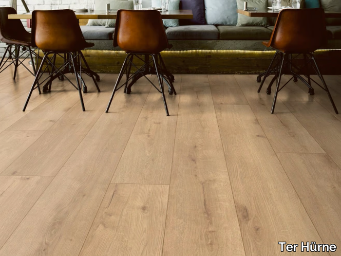 H07 OAK CREAM BEIGE - Laminate flooring with wood effect _ Ter Hürne