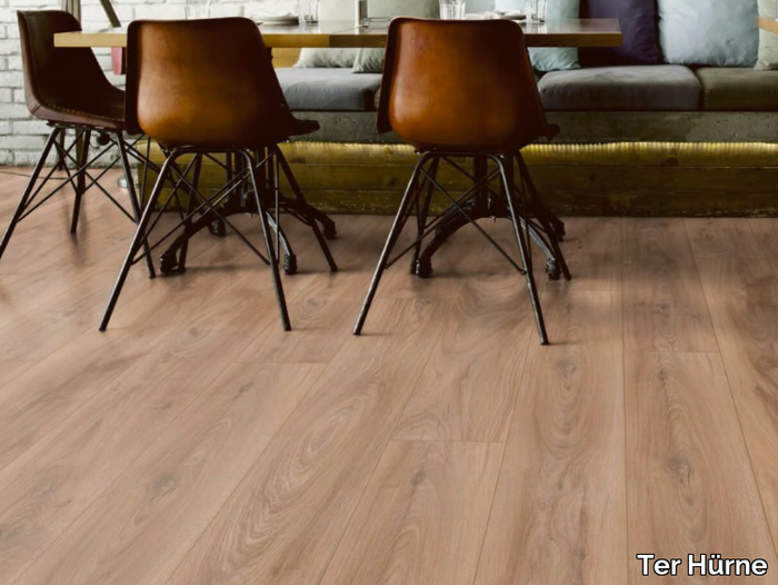 H03 OAK COPPER BROWN - Laminate flooring with wood effect _ Ter Hürne