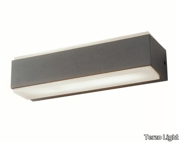 TECH-7-Terzo-Light-445163-rel96defb0c.jpg