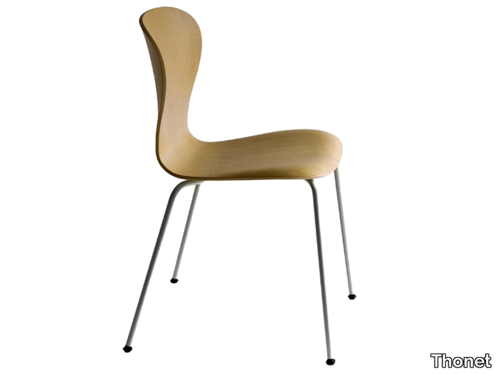 S 220 - Stackable wooden chair _ Thonet