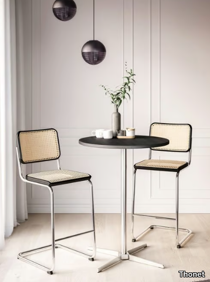 S-32-VH-Thonet-483047-rel92939f3b.jpg