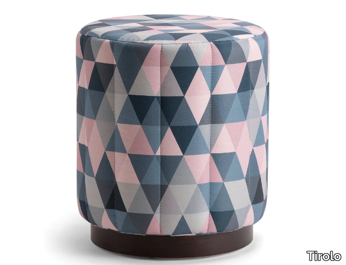 pouf-tirolo-392096-rel4b01df44.jpg