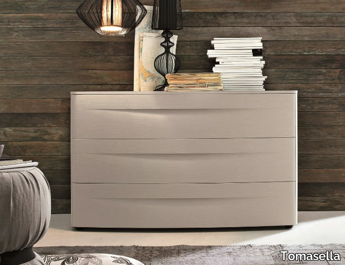 BOGART - Chest of drawers with integrated handles _ Tomasella