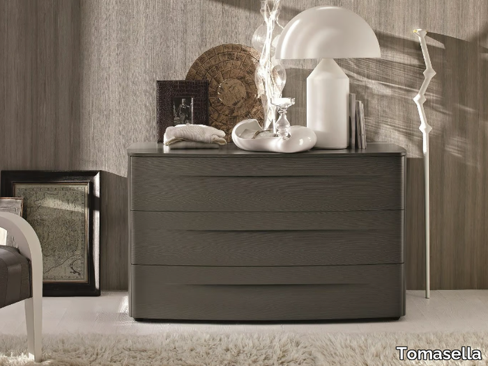 BOGART - Wooden chest of drawers with integrated handles _ Tomasella