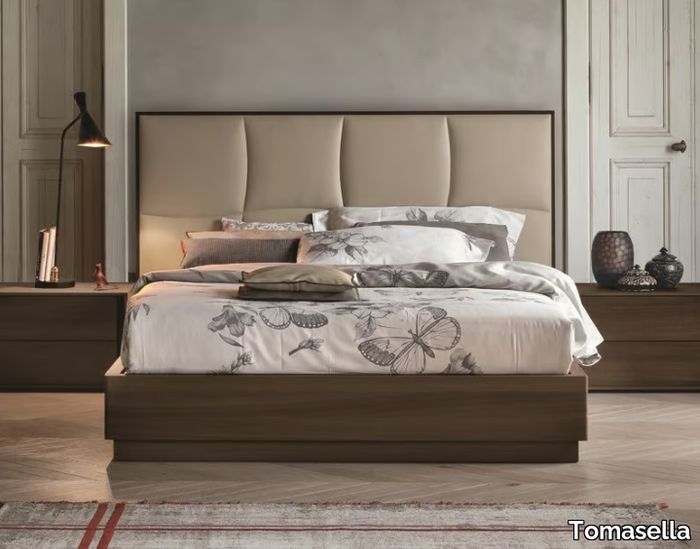 PRESTIGE - Oak double bed with high headboard _ Tomasella