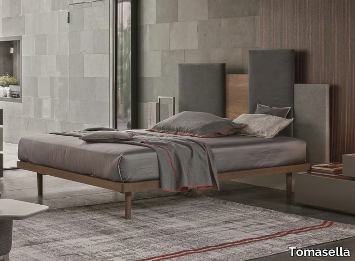 SKYLINE - Wooden double bed with high headboard _ Tomasella