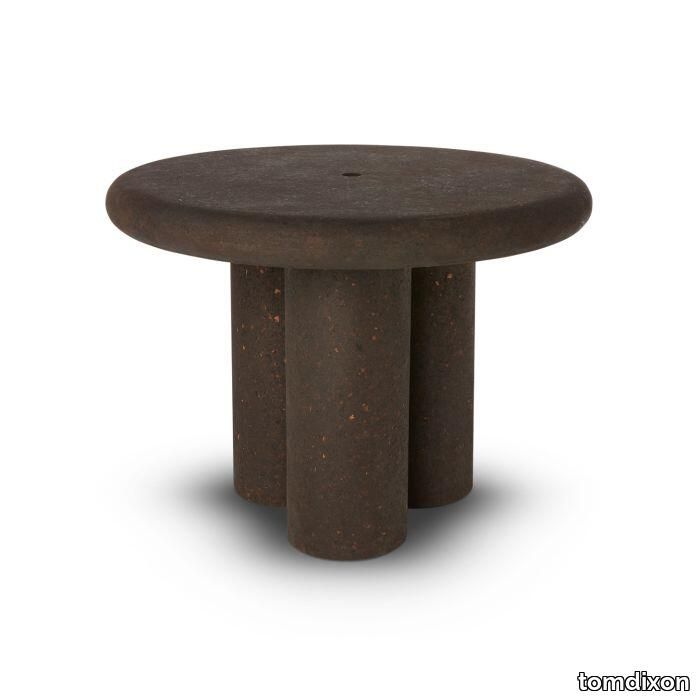 cork_table_900_angle2.jpg