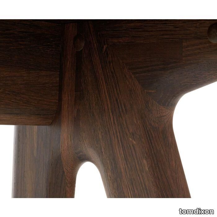 slab_desk_fumed_oak_detail.jpg