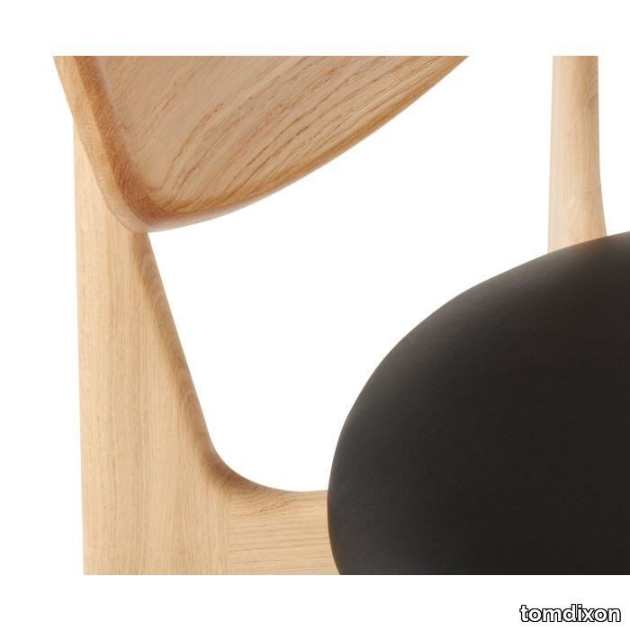 slab_nat_dining_chair_black_up_detail_191.jpg