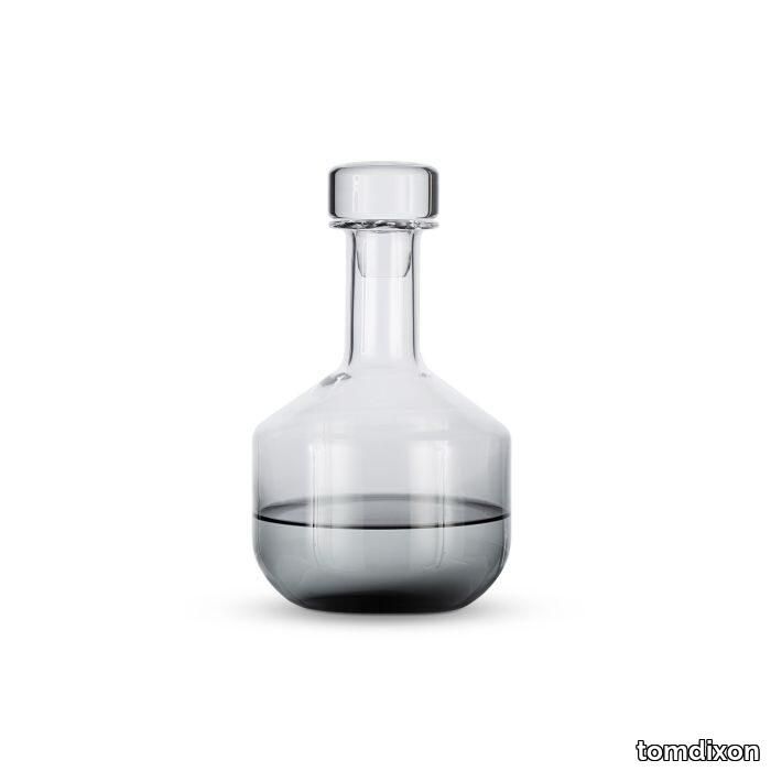 tank_whisky_decanter_black_filled_1.jpg