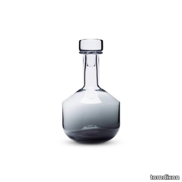 tank_decanter_fade_2_2.jpg