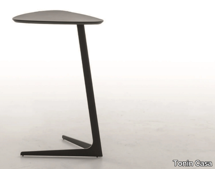 CELINE - Triangular high side table _ Tonin Casa