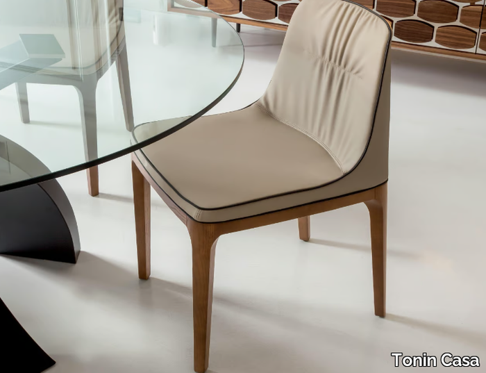 MIVIDA - Upholstered leather chair _ Tonin Casa