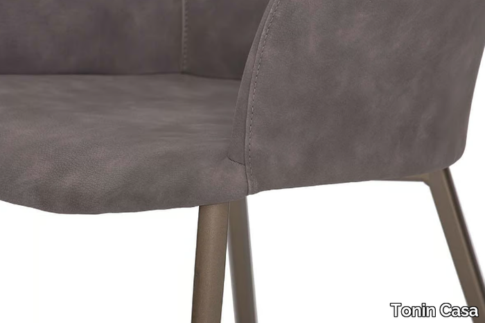 agata-upholstered-chair-tonin-casa-543122-rele4735ec.jpg