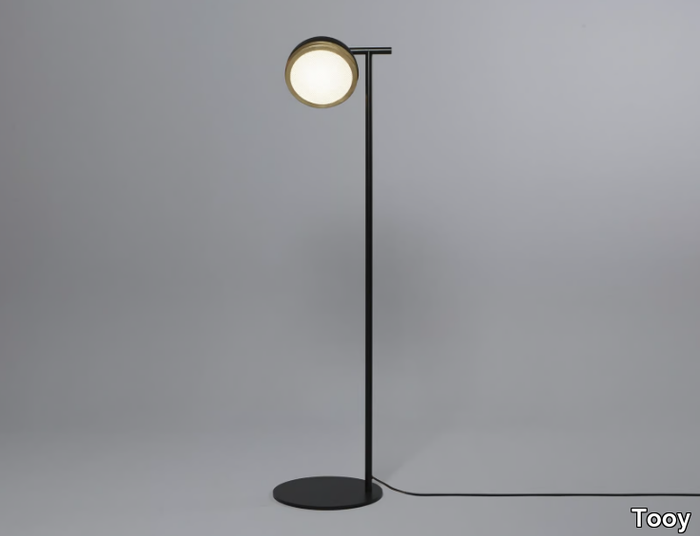 MOLLY-Floor-lamp-Tooy-330025-rel3ec29ec9.jpg