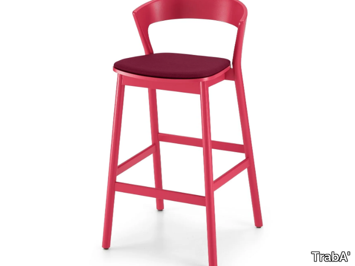 EDITH-Stool-with-integrated-cushion-Trabaldo-344674-rel99ff23a5.jpg