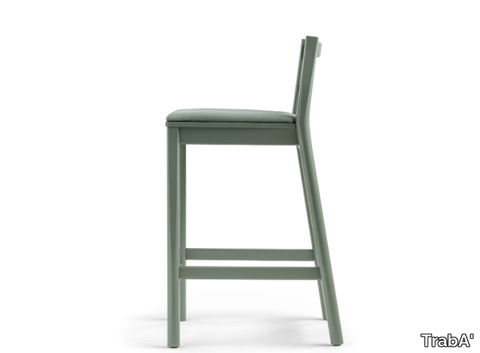 JULIE-Stool-with-integrated-cushion-Trabaldo-344743-rel3e71e616.jpg