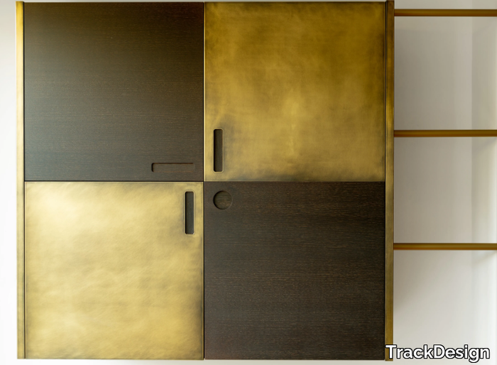 CARRÉ - Brass wall cabinet _ TrackDesign