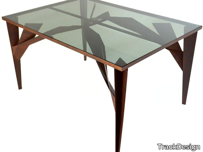 TREE-X-Table-TrackDesign-365402-rel9073ba3.jpg