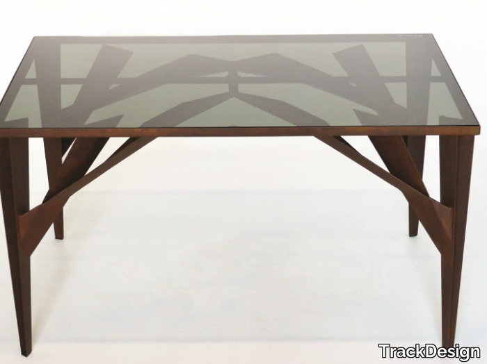 TREE-X-Table-TrackDesign-365402-relbef173d8.jpg