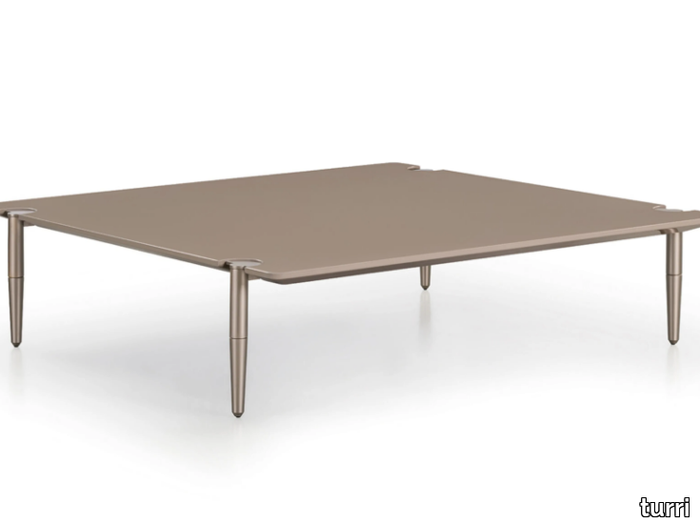 zero-square-coffee-table-turri-398289-rel4365a93c.jpg