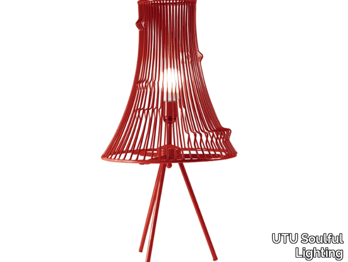 EXTRUDE-TABLE-UTU-Soulful-Lighting-61581-rel143a36d6.jpg