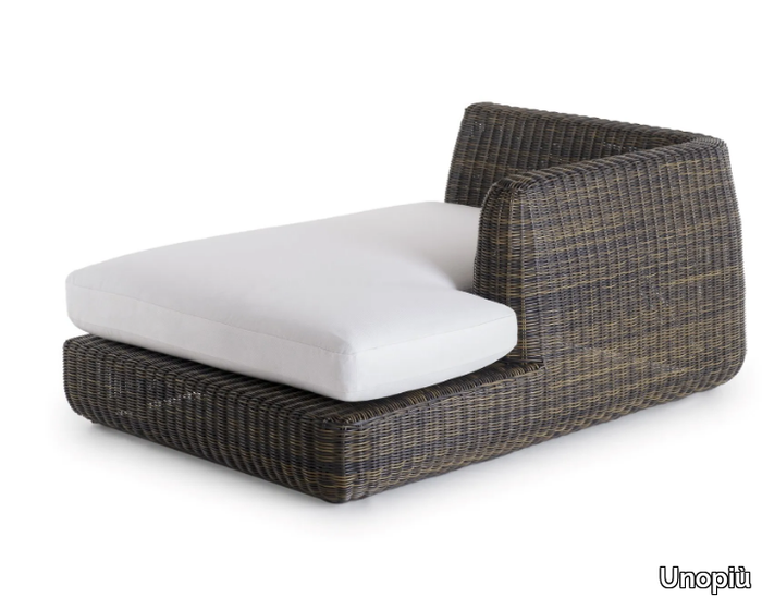 AGORÀ-Garden-daybed-Unopiù-583164-reldcdb9c92.jpg