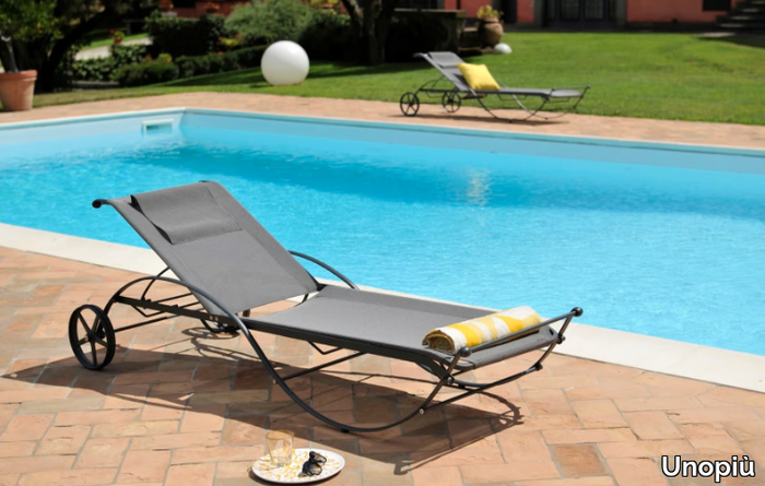 AURORA-Sun-lounger-Unopiù-443238-rel840ee974.jpg