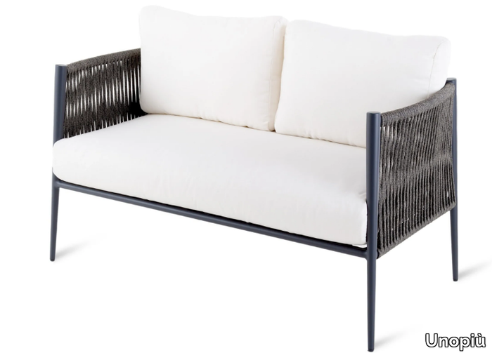 LUCE-Garden-sofa-Unopiù-439781-reldae08df2.jpg