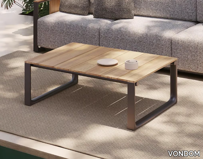 TULUM - Rectangular teak garden side table _ VONDOM