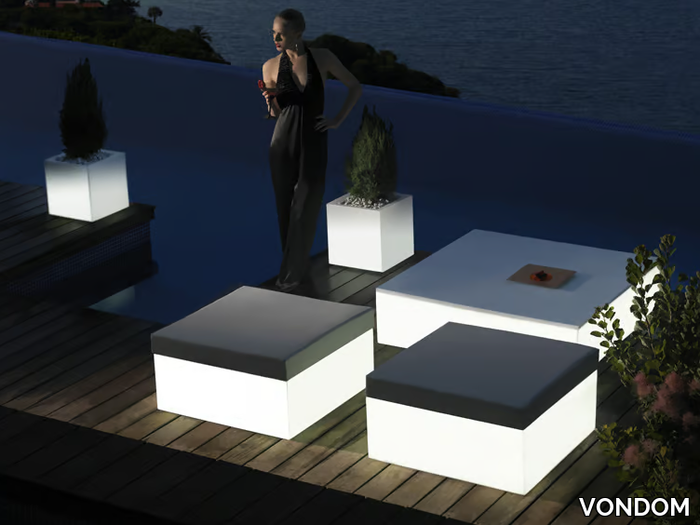 JUT - Coffee table _ VONDOM