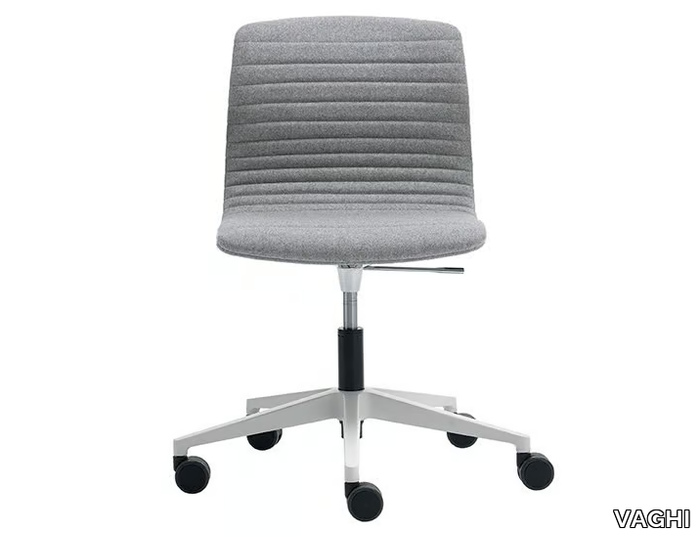 UNION GUEST - Swivel office chair with castors _ VAGHI