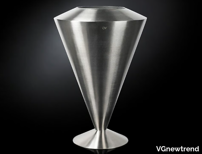 CLEPSYDRA - Steel vase _ VGnewtrend