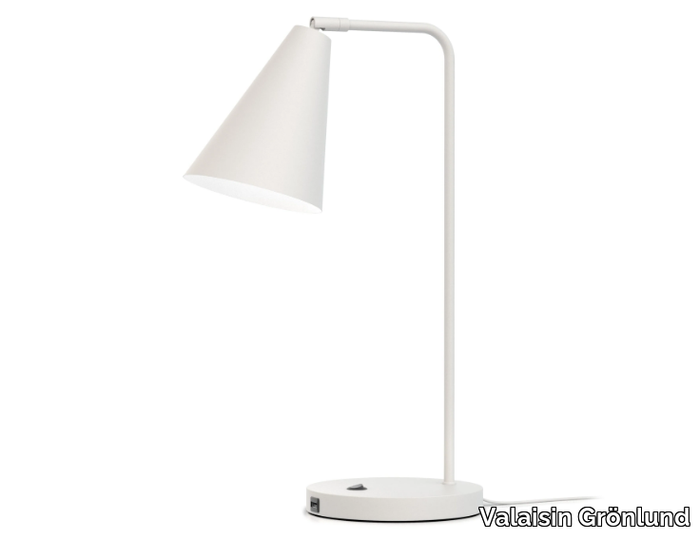 VIGO USB - Direct light metal table lamp with USB charger _ Valaisin Grönlund