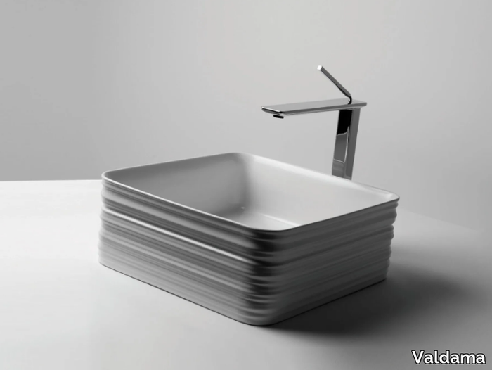 TRACE - Square single ceramic washbasin _ Valdama