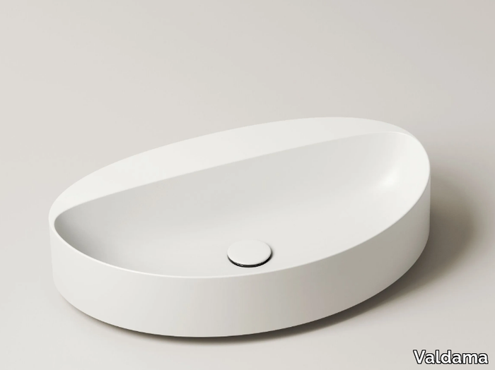 DROP - Oval single countertop ceramic washbasin _ Valdama