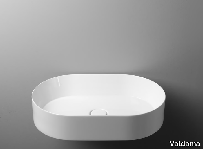 TRACK-Oval-washbasin-Valdama-528034-rela9b12e15.jpg