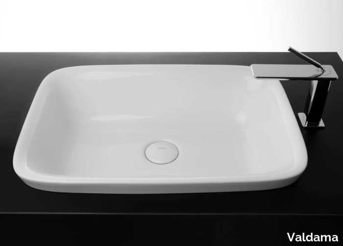 inset-washbasin-valdama-528409-rel61b6640.jpg