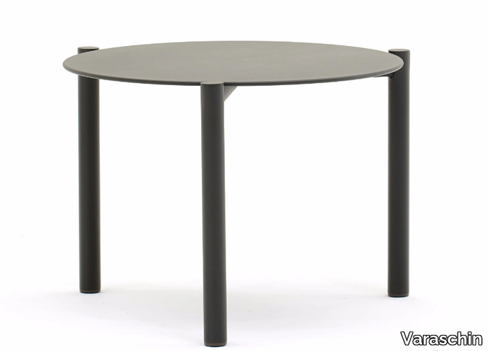 BAHIA - Round powder coated aluminium garden side table _ Varaschin