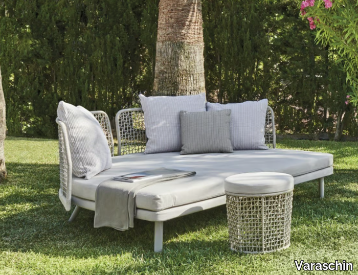 EMMA DAYBED - Upholstered synthetic fibre Garden daybed _ Varaschin